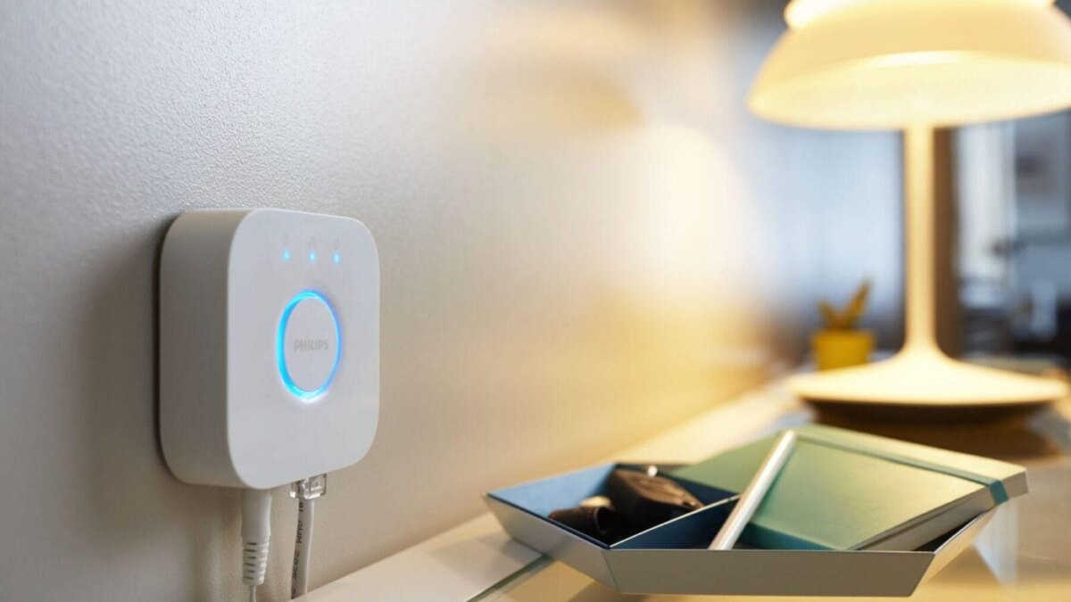 Philips Hue наконец-то объединяет все мосты в единую систему умного дома