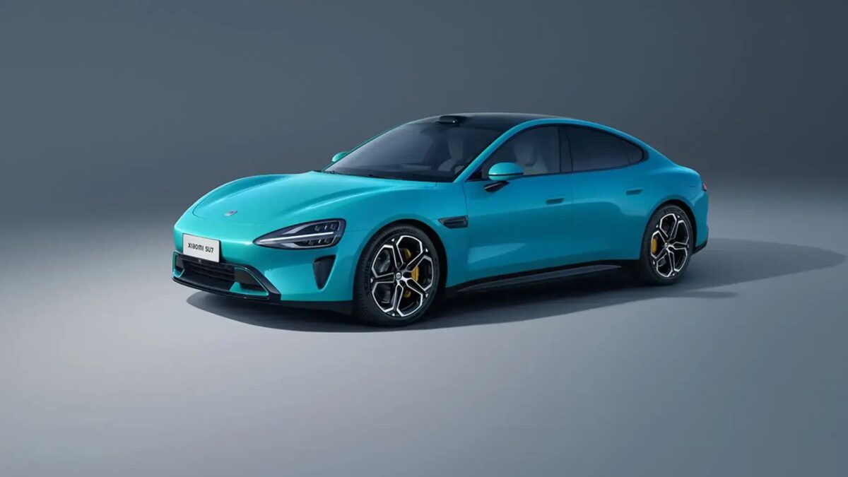 Xiaomi отзывает электроседаны SU7 из-за проблемы с автономной парковкой