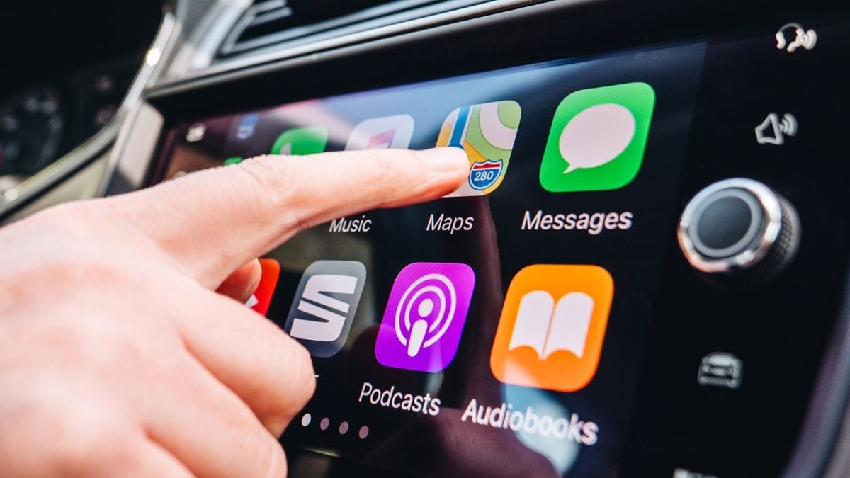 Apple отложила запуск CarPlay 2: новая дата неизвестна