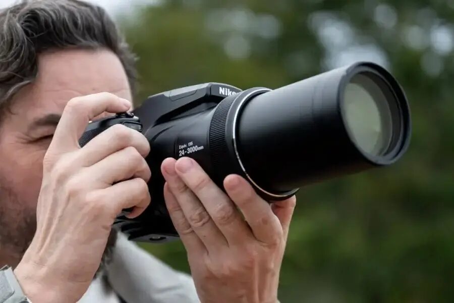 Nikon представила новую камеру Coolpix P1100 — идеальное решение для любителей суперзума