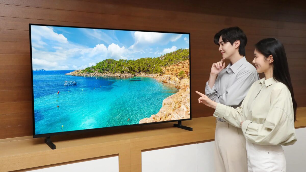 MWC 2025: Samsung показала OLED-дисплей с пиковой яркостью 5000 нит