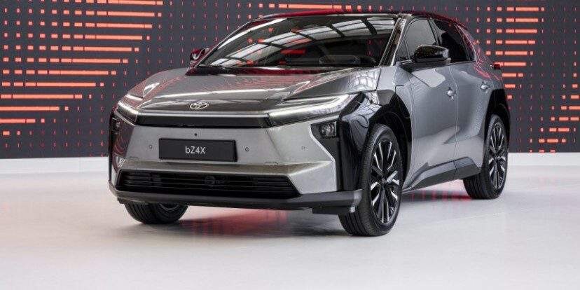 Toyota обновила электрический кроссовер bZ4X: больше мощности и дальности хода