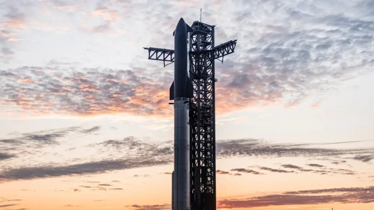 Очередной провал: SpaceX Starship потерял управление и разрушился в космосе