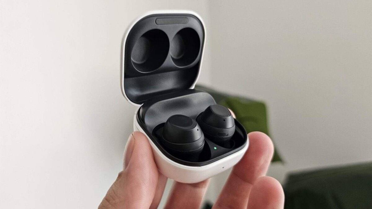 Samsung готовит к выпуску новые бюджетные наушники Galaxy Buds FE 2