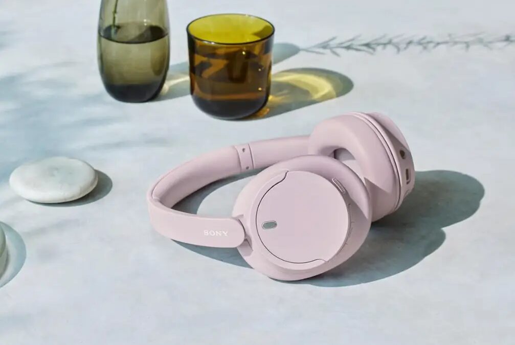 Sony представила новые цвета для наушников WH-CH720N и WH-CH520