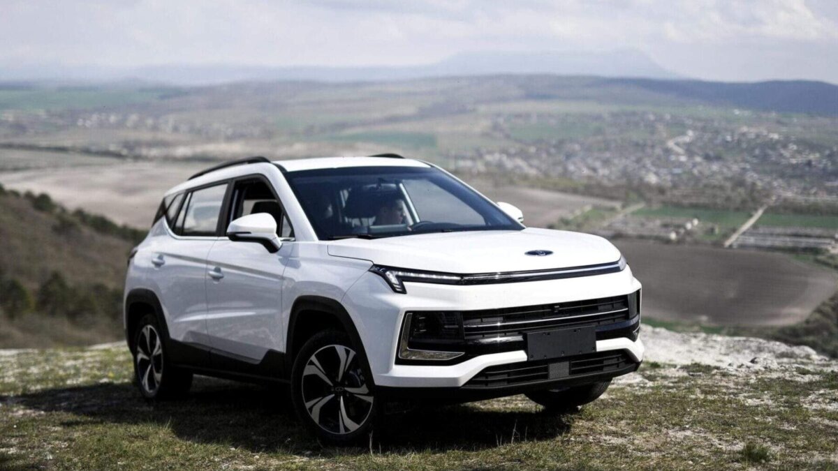 Пока АвтоВАЗ подсчитывает убытки, «Москвич» сохраняет уверенные позиции