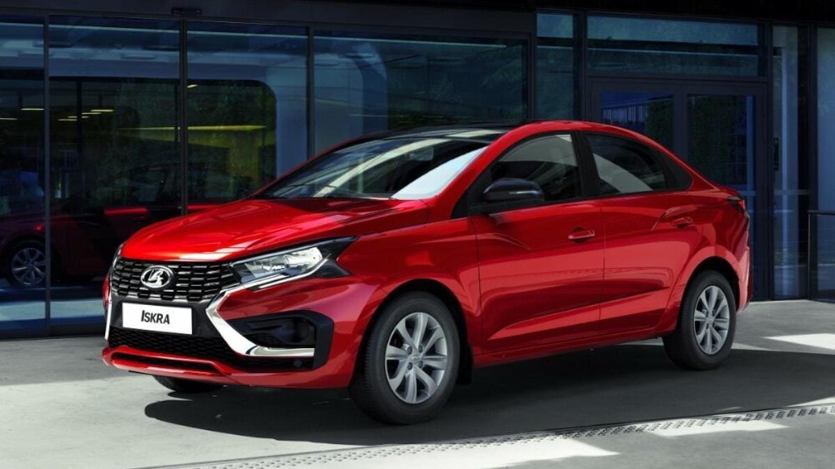 У АвтоВАЗа новый автомобиль — Lada Iskra уже на сайте