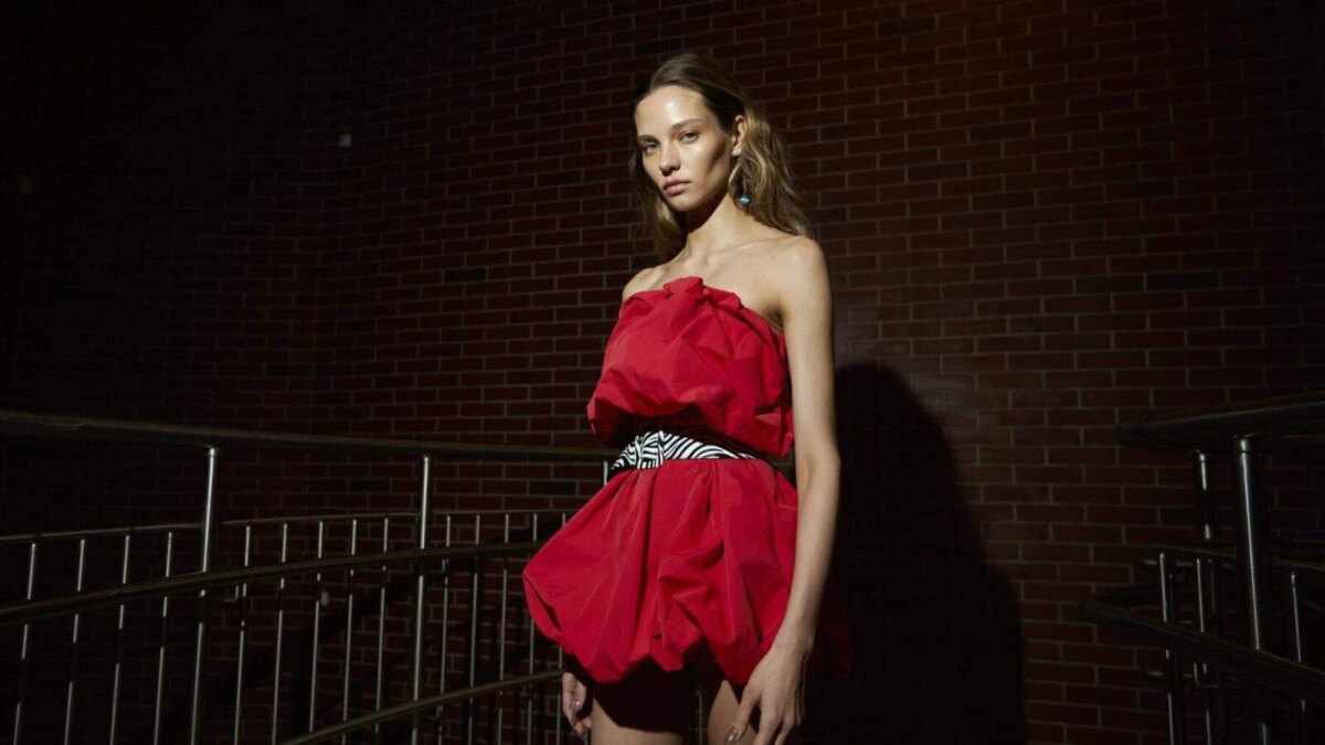 Яндекс Маркет вывел молодых дизайнеров на подиум в центре Москвы