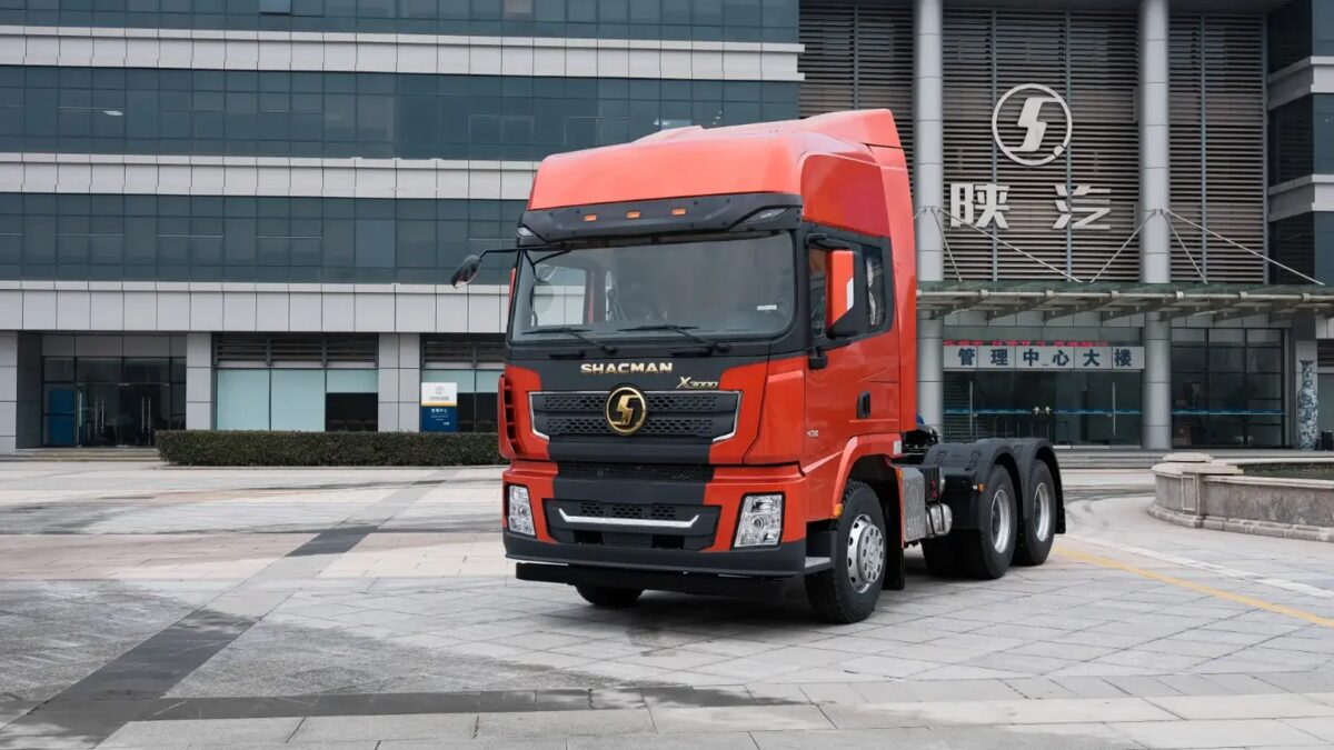В России наладят выпуск китайских грузовиков Shacman