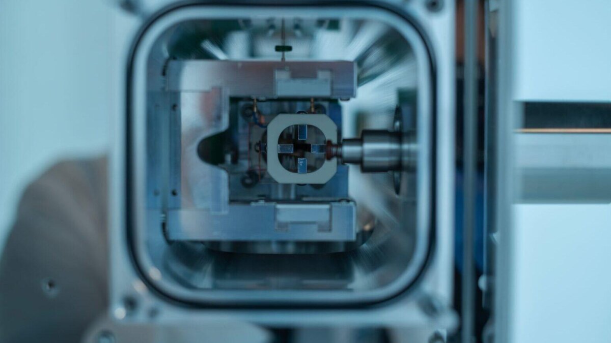 ХИММЕД создал передовой российский хромато-масс-спектрометр AtomiX