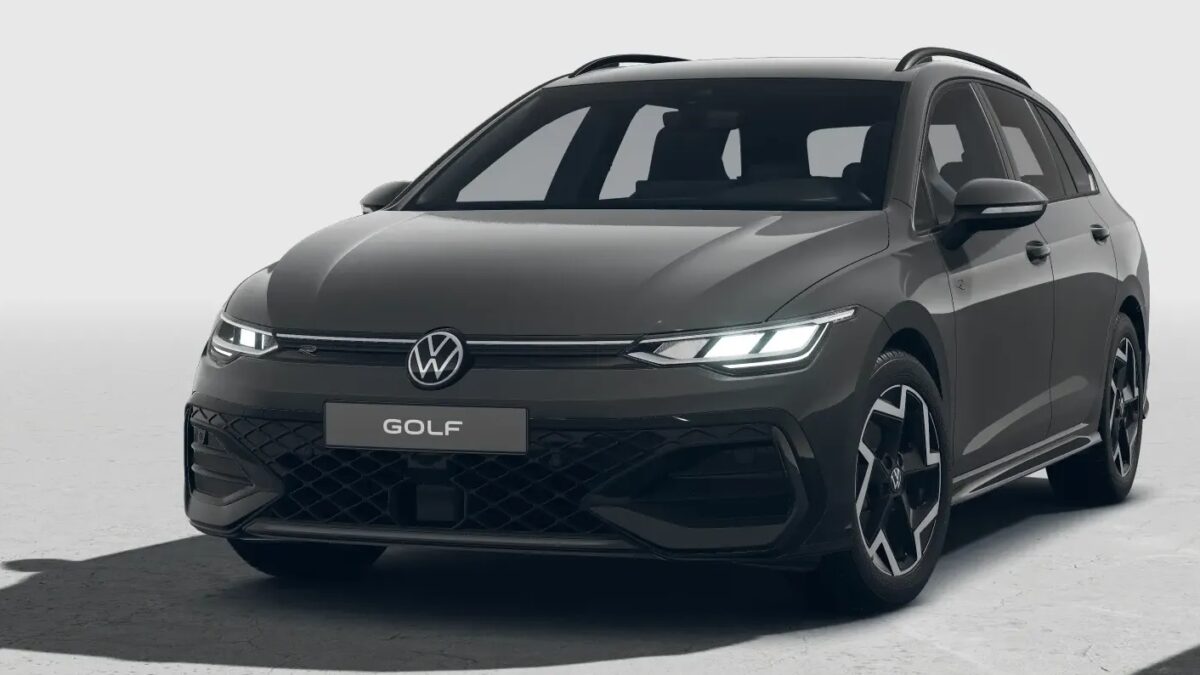 Обновлённый Volkswagen Golf 2025 поступил в продажу в РФ — детали и цены