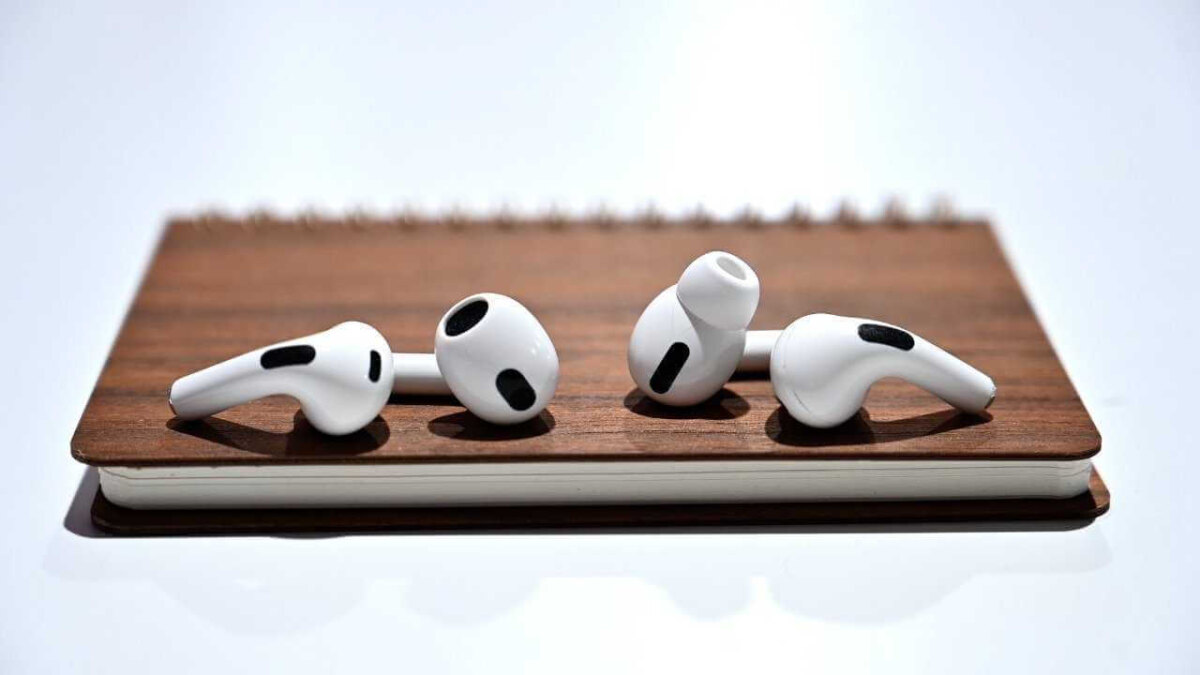 AirPods с инфракрасными камерами выйдут в 2026 году