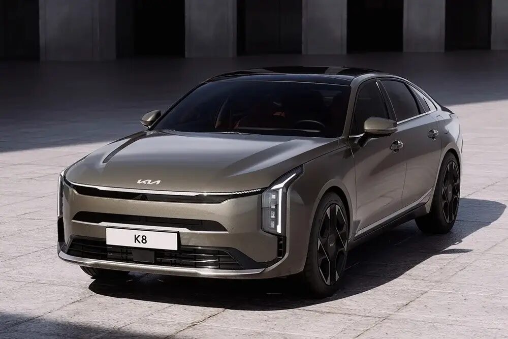 В России стартовали продажи нового Kia K8 2025 года