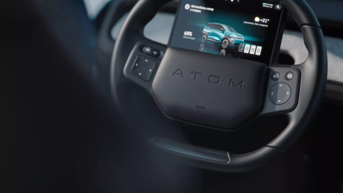 Электрокар «Атом» получит ИИ-ассистента с офлайн-режимом