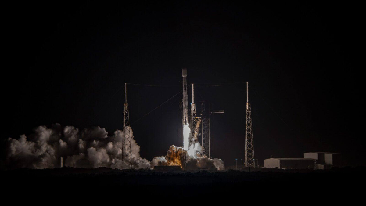 На мысе Канаверал состоялся 250-й запуск ракеты SpaceX Falcon 9 с площадки SLC-40