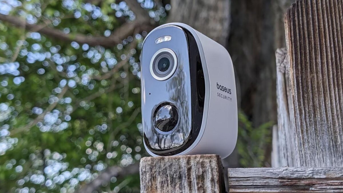 В России стартовали продажи камер видеонаблюдения Baseus