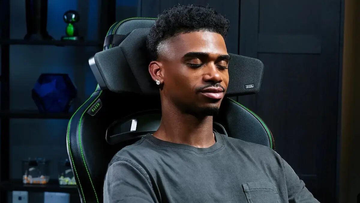 Razer представил Bluetooth-колонку Clio в виде подушки-подголовника