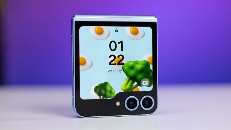 Samsung Galaxy Z Flip 7: утечка рендеров