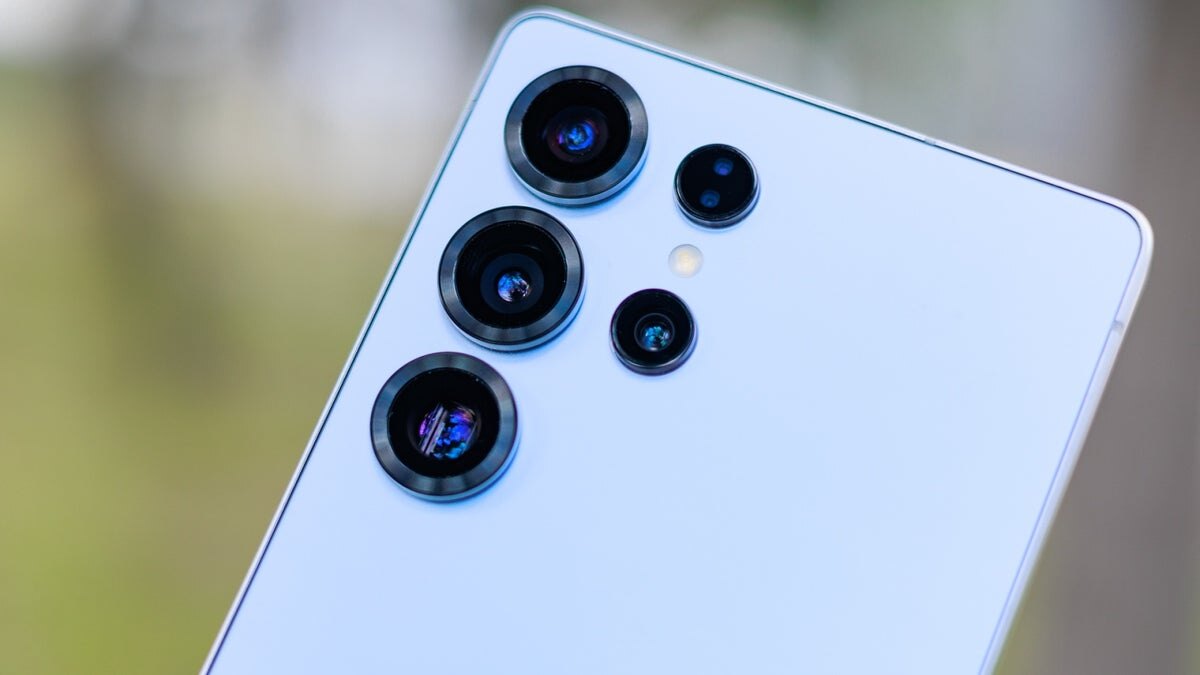 Слух: Samsung не увеличит батарею в Galaxy S26 Ultra