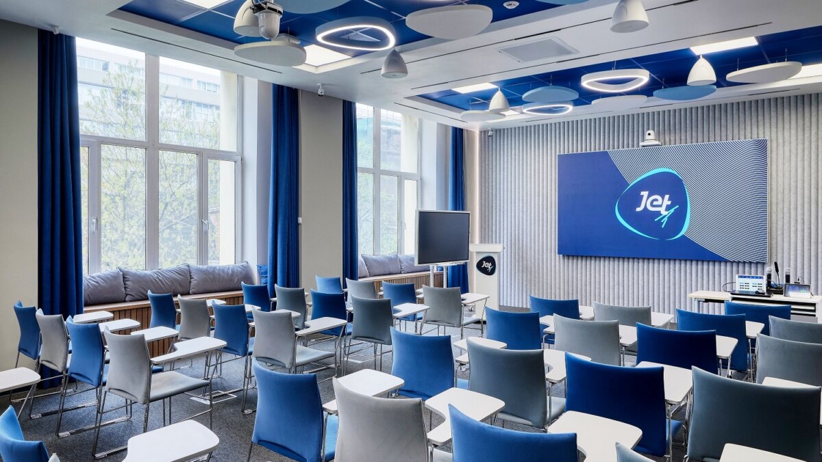 «Инфосистемы Джет» назвали отрасли-лидеры по утечкам данных в России