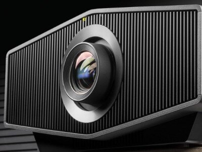 Sony показал два проектора серии Bravia для домашнего кинотеатра