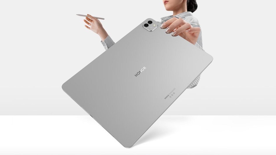 Honor представила MagicPad 3 и MagicBook Art 14 2025 на глобальном рынке