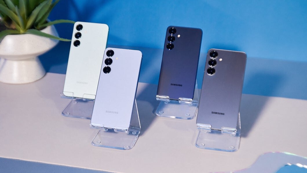 Больше экран, больше энергии: Samsung готовит апгрейд Galaxy S26