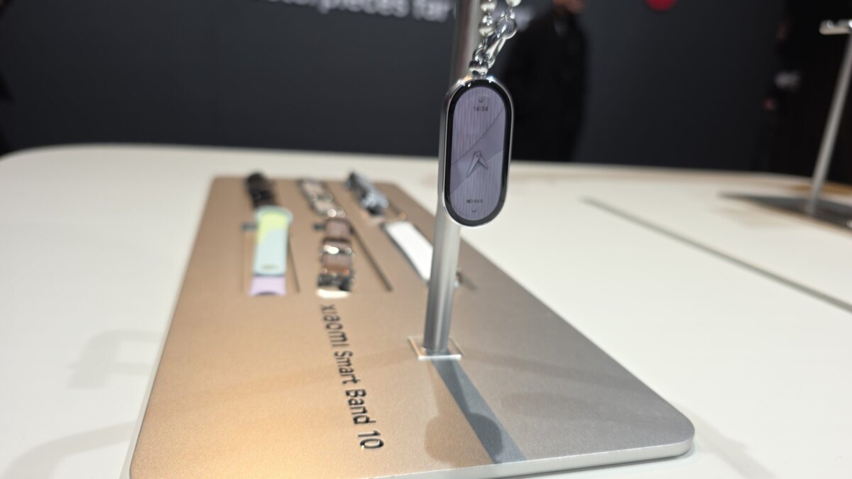 Xiaomi выпустила Smart Band 10 Glimmer Edition на глобальном рынке