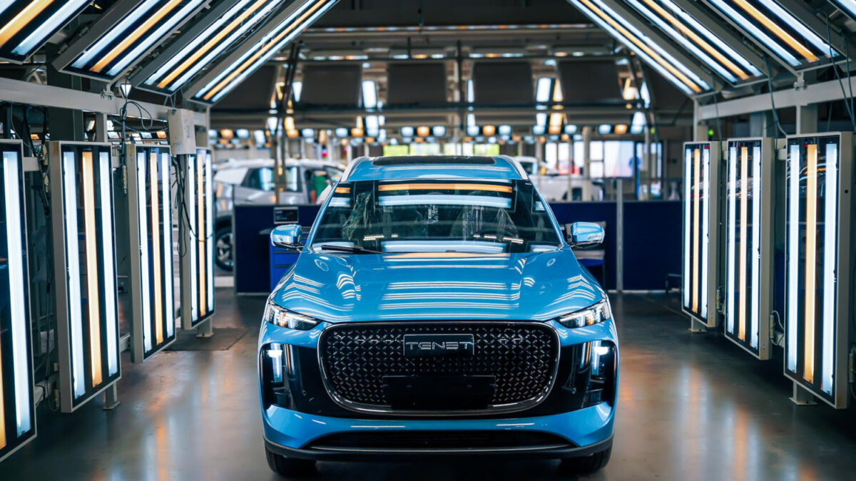 АГР запустил серийное производство кроссовера Tenet T8 в Калуге