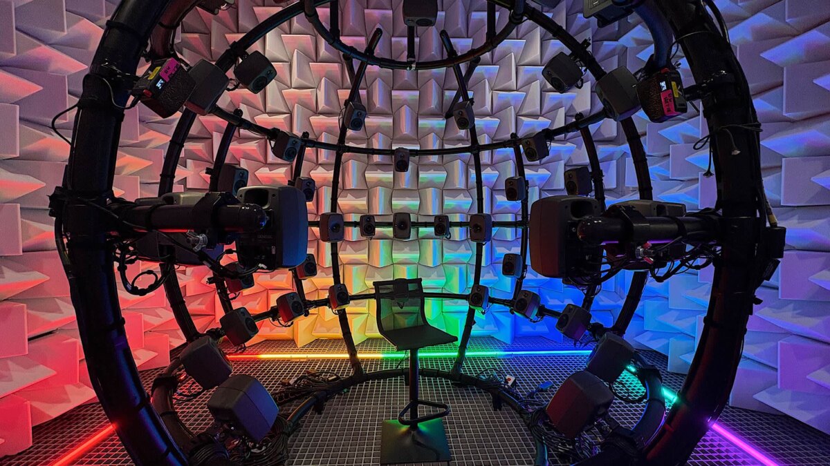 Внутри аудиолаборатории Apple: как тестируют и настраивают AirPods