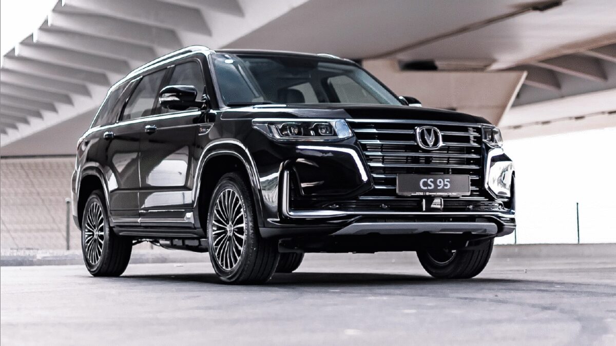 Changan CS95 признан «Внедорожником года 2025» в категории полноразмерных кроссоверов