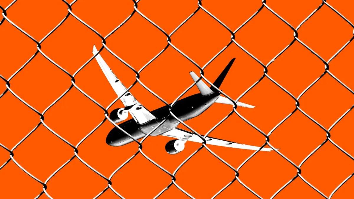 Amazon, Google и Microsoft призвали сотрудников срочно вернуться в США