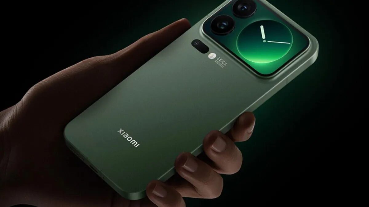 Забудьте о новом iPhone: серия Xiaomi 17 получила второй экран и огромную батарею