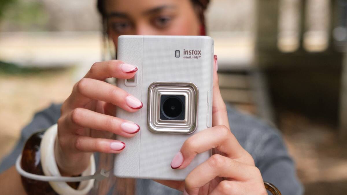 Fujifilm представила обновлённую камеру Instax mini LiPlay+ с  функцией записи звука