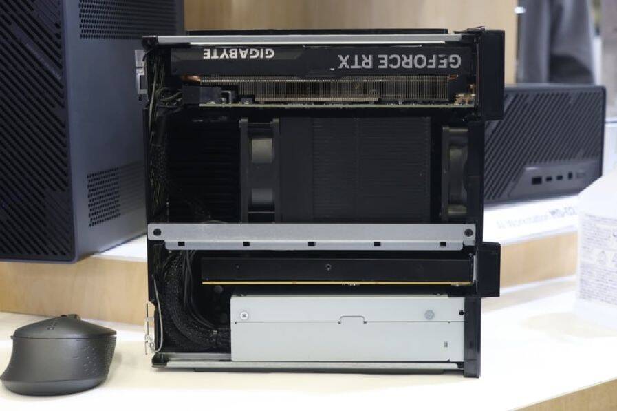 Minisforum выпустил мини-ПК MS-02 Ultra PC с поддержкой двухслотовых видеокарт 5