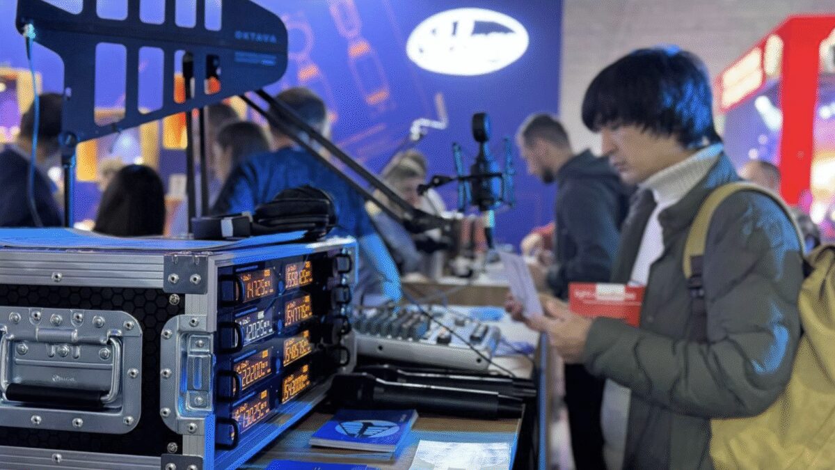 «Октава ДМ» показала новейшие звуковые решения на выставке Light + Audio Tec 2025
