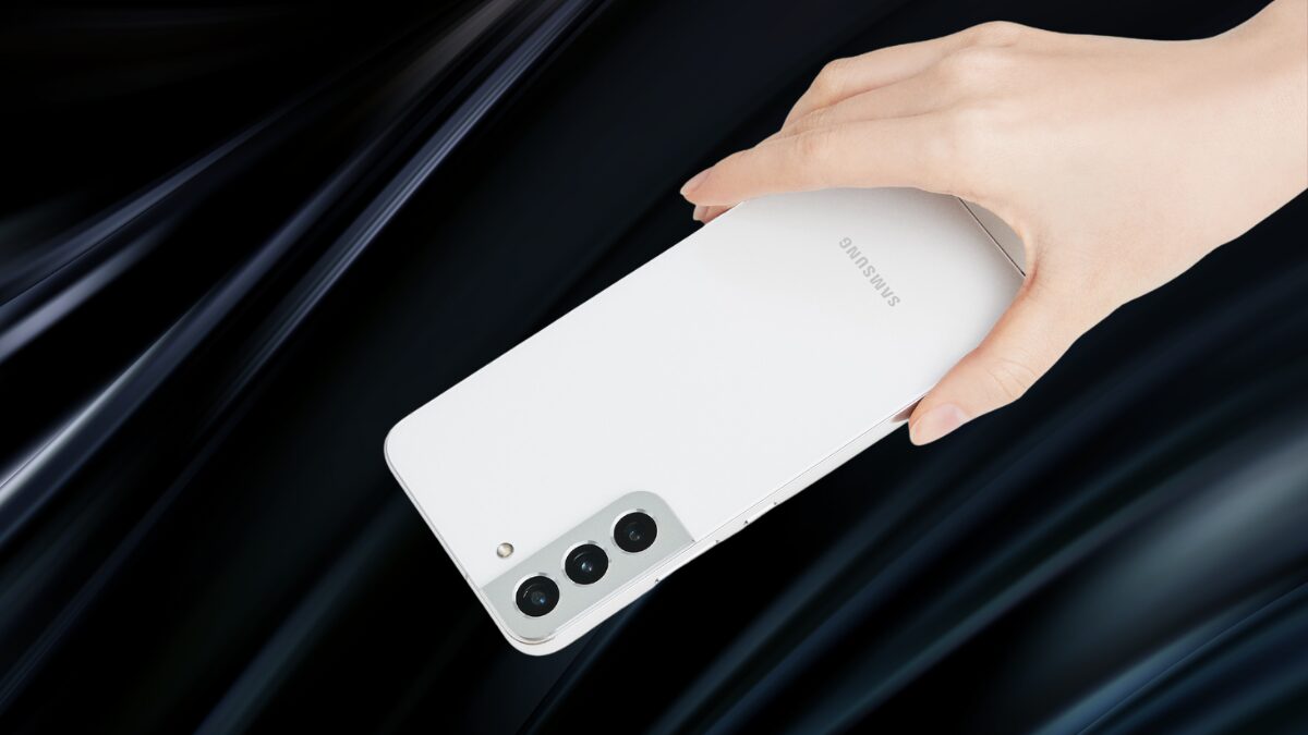 Samsung приостановила обновление One UI 8 для серии Galaxy S22