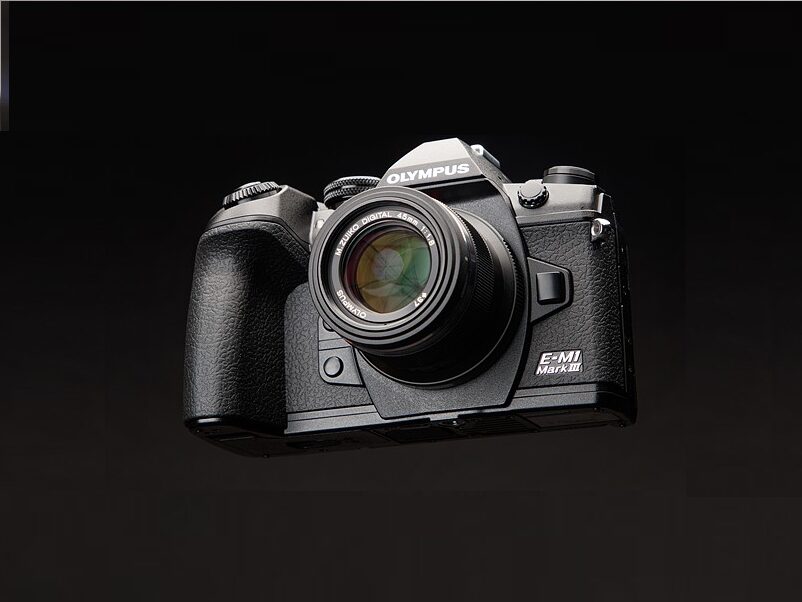 OM Digital Solutions показал цифровую камеру E-M1 Mark III для съемки звездного неба