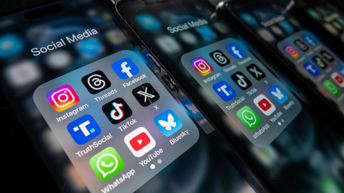 В ЕС утвердили правила, по которым соцсети будут отвечать за финансовые мошенничества