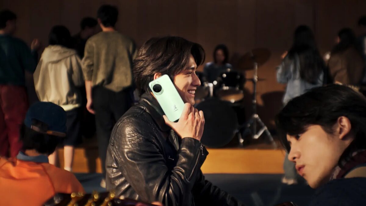 Huawei официально представила смартфон Nova 15