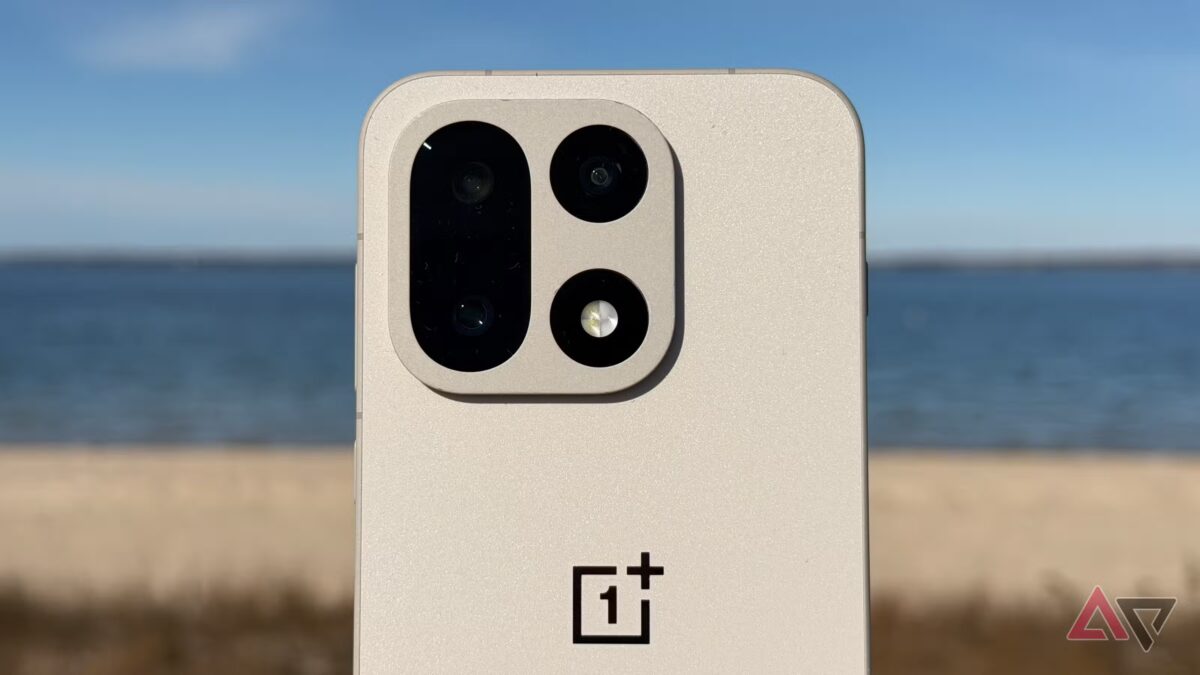 OnePlus 15R станет первым смартфоном с чипом Snapdragon 8 Gen 5