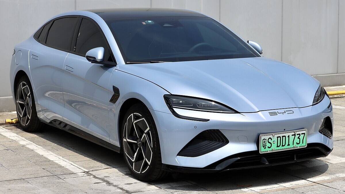 BYD обгоняет Tesla и становится лидером рынка электромобилей