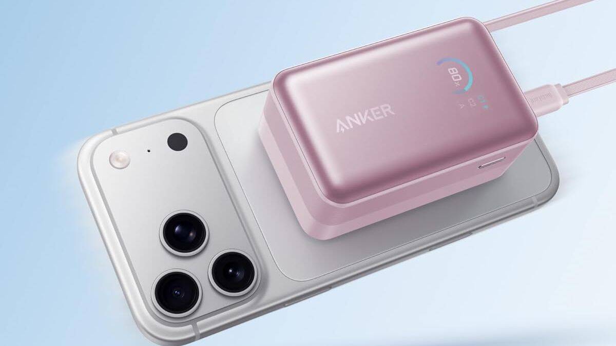 Anker выпустила розовую версию пауэрбанка Nano на 10 000 мА·ч с выдвижным кабелем USB-C