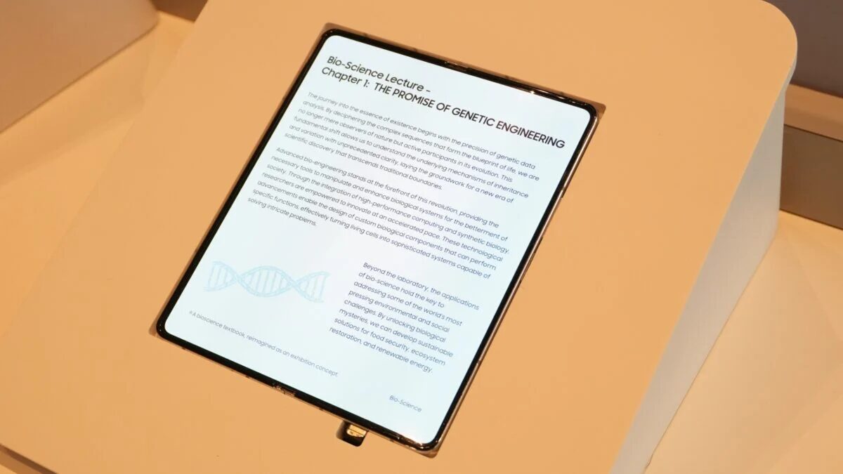 Samsung Galaxy Z Fold 8 получит складной экран без залома от Samsung Display