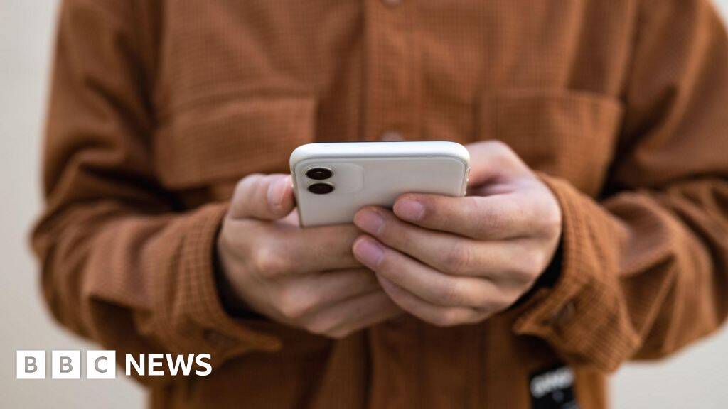 Ofcom оштрафовал 8579 LLC на £1.35м за отсутствие проверки возраста