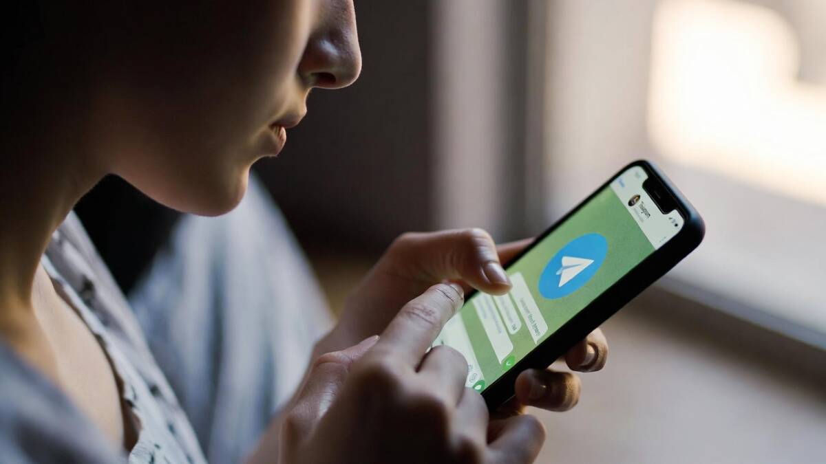 Яндекс запустил инлайн-бота Алиса в Telegram