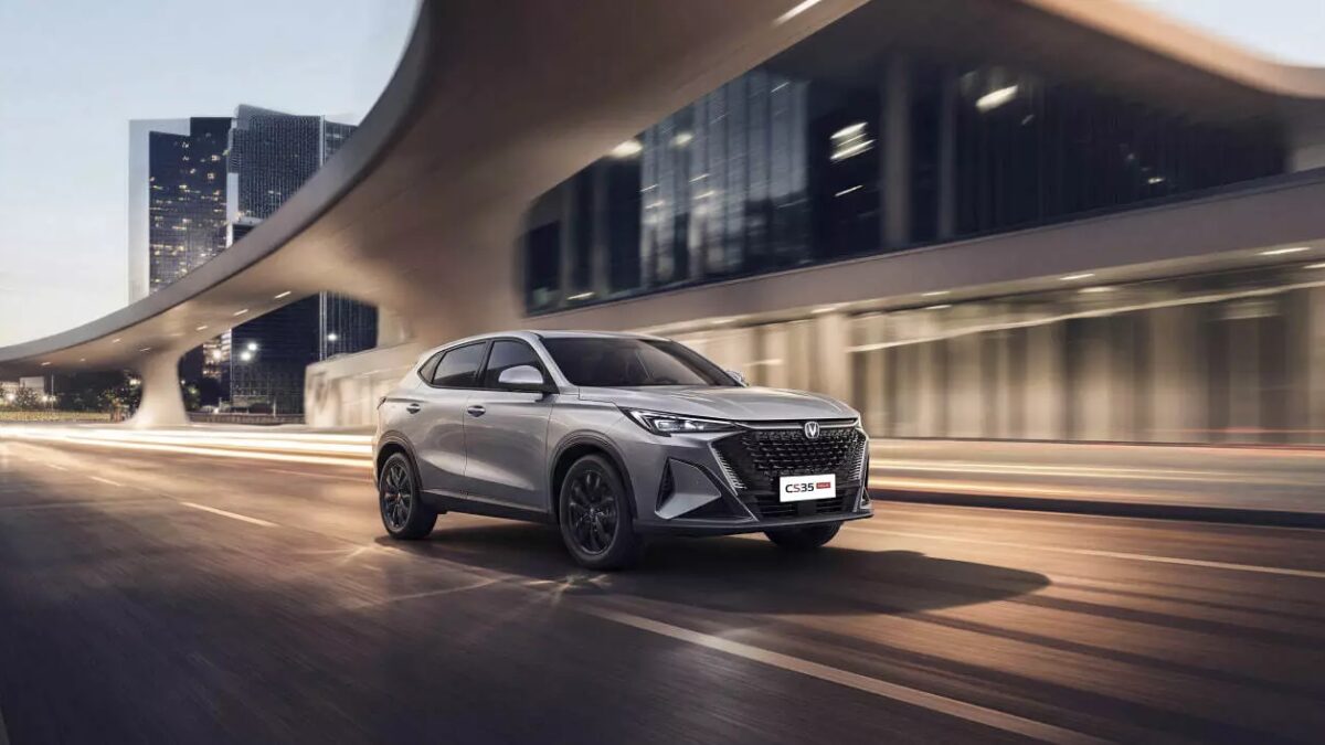 В России появился новый кроссовер за 2,6 млн рублей