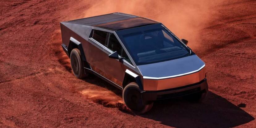 Tesla выпустила новый Cybertruck за 60 000 долларов