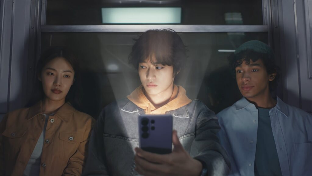 Samsung Galaxy S26 Ultra получил встроенный экран с защитой приватности на аппаратном уровне