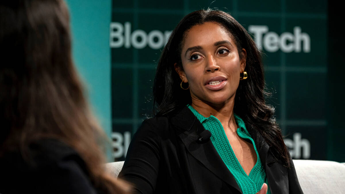 Сара Бонд уходит из Xbox